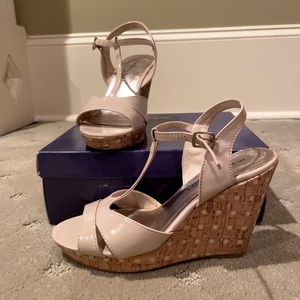Steve Madden Nude Wedges